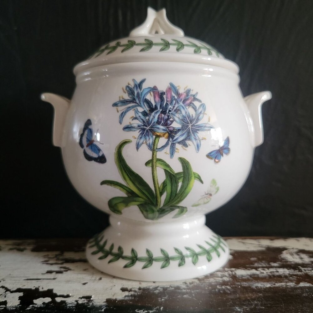 Portmeirion Botanic Garden Mini Soup Tureen With African Lily Design - Picture 3 of 9